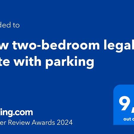 New Two-Bedroom Legal Suite With Parking White Rock Kültér fotó